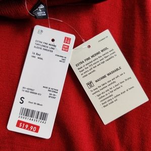 Uniqlo Merino Turtleneck Sweater